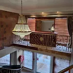 Room In Lodge - Savoy Lodge - Triple Room