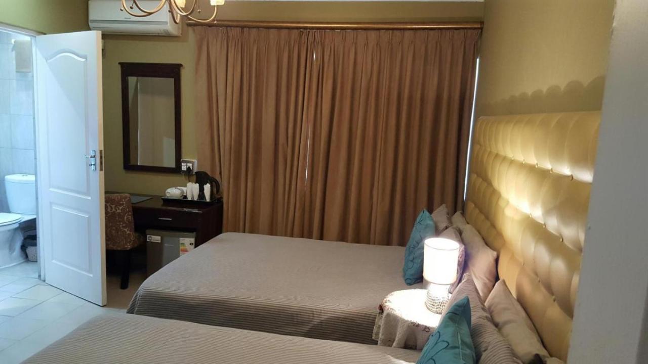 Guest house In - Savoy - Triple 2*